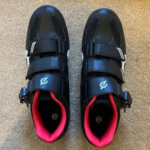 Peloton cycling shoes size 41